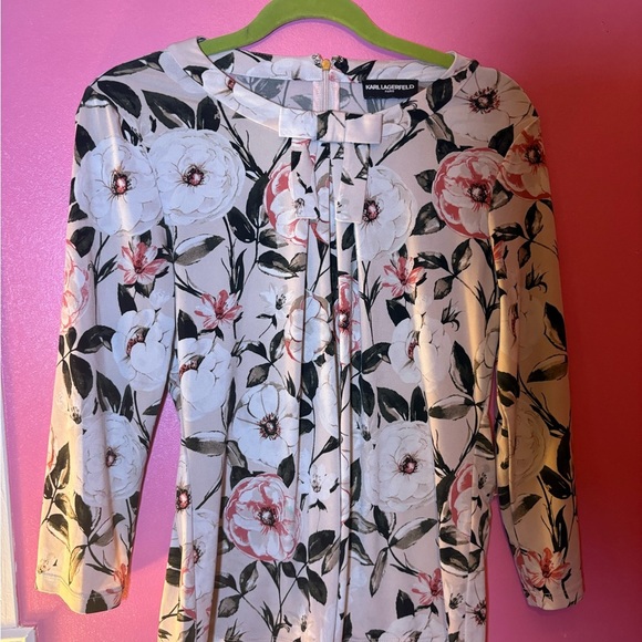 Karl Lagerfeld Pink and White Floral Top - Picture 1 of 10